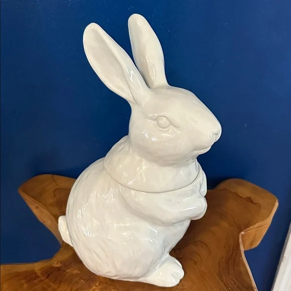 Pottery Barn Figural Bunny Cookie Jar 12.5" Stoneware Easter Rabbit Holiday - Picture 2 of 7
